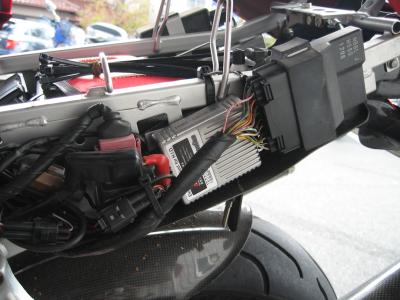 vtr1000f.07.1080.jpg