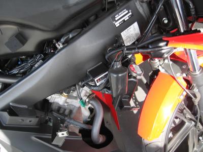 yzfr125.05.1080.jpg